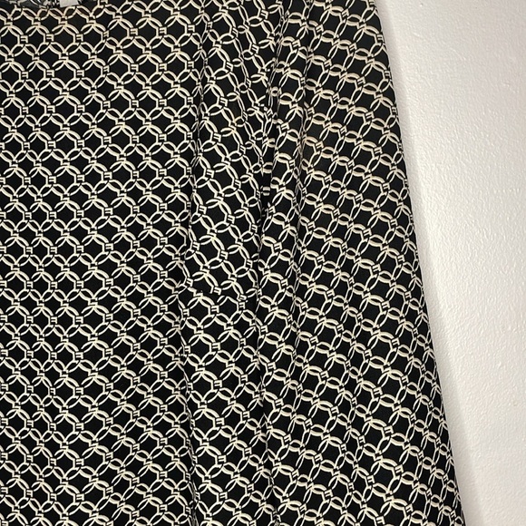 Long sleeve dress - Picture 2 of 4